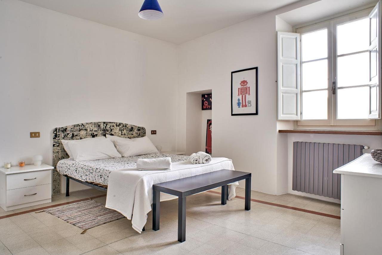 Colorato E Vivace Bilocale Apartment Lucca Ngoại thất bức ảnh
